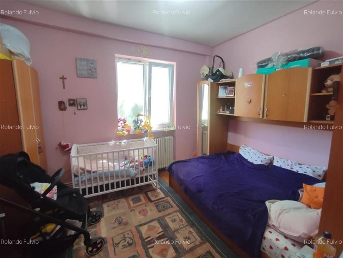 Apartament cu 3 camere semidecomandat în Alba Iulia - 6