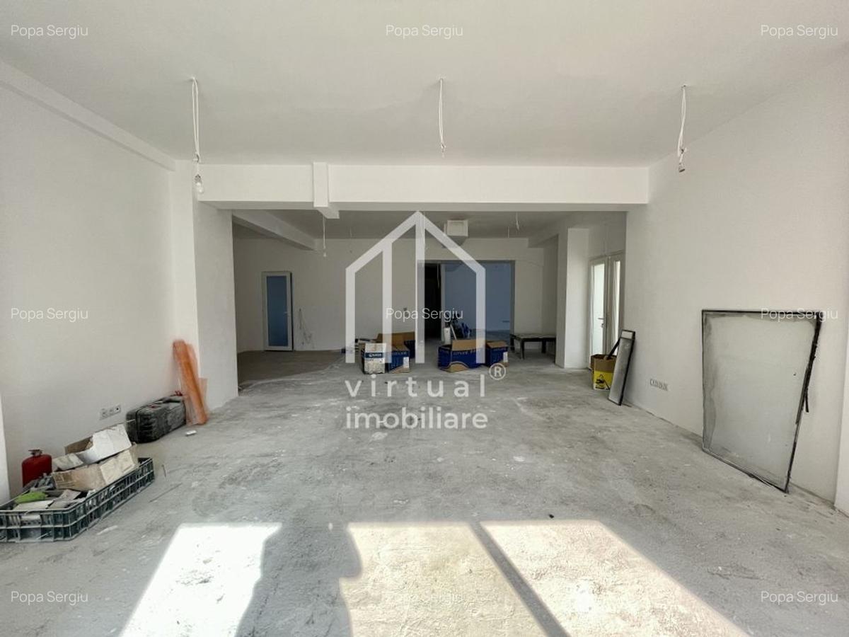 Spatiu comercial cu 8 camere, 5 bai, terasa - zona Centrala - 6 Spatiu comercial cu 8 camere, 5 bai, terasa - zona Centrala - 6