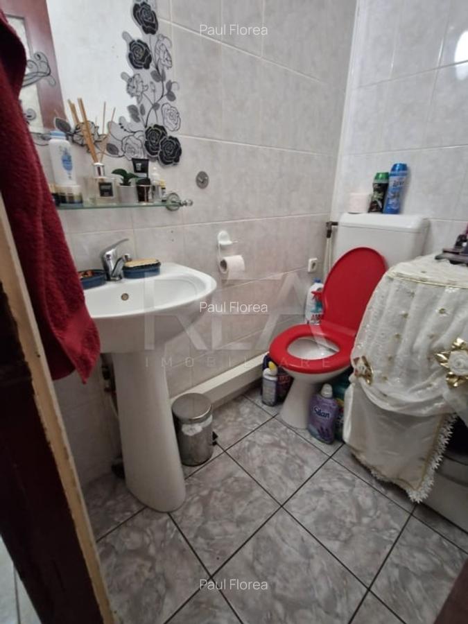 Apartament cu 4 camere - zona Auchan Vitan - 29