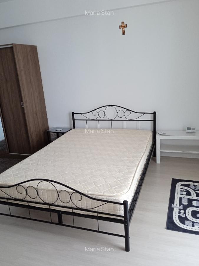 Proprietar închiriez garsonieră in bloc nou Dr Taberei - 1