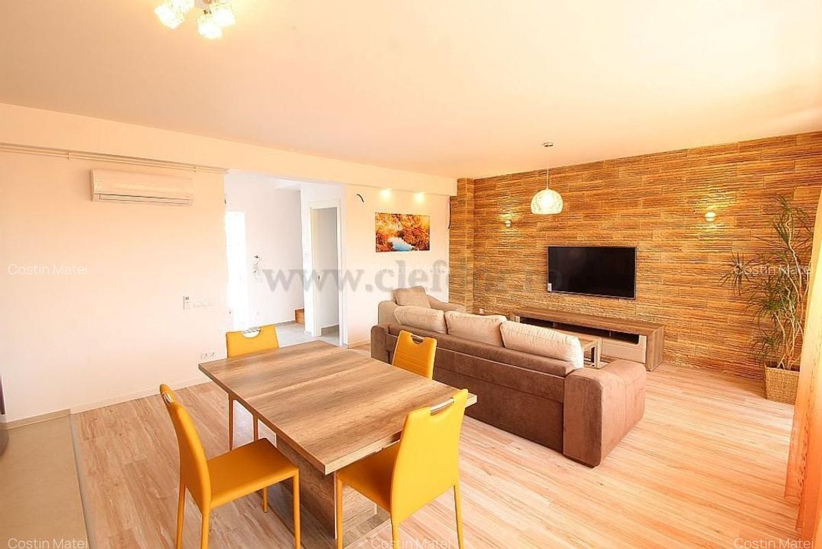 Vila de Lux cu acces la piscina - 4