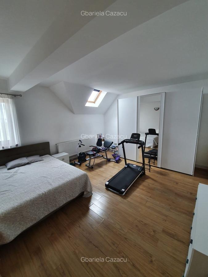 Casă cu 6 camere în Dumbrăvița - 6