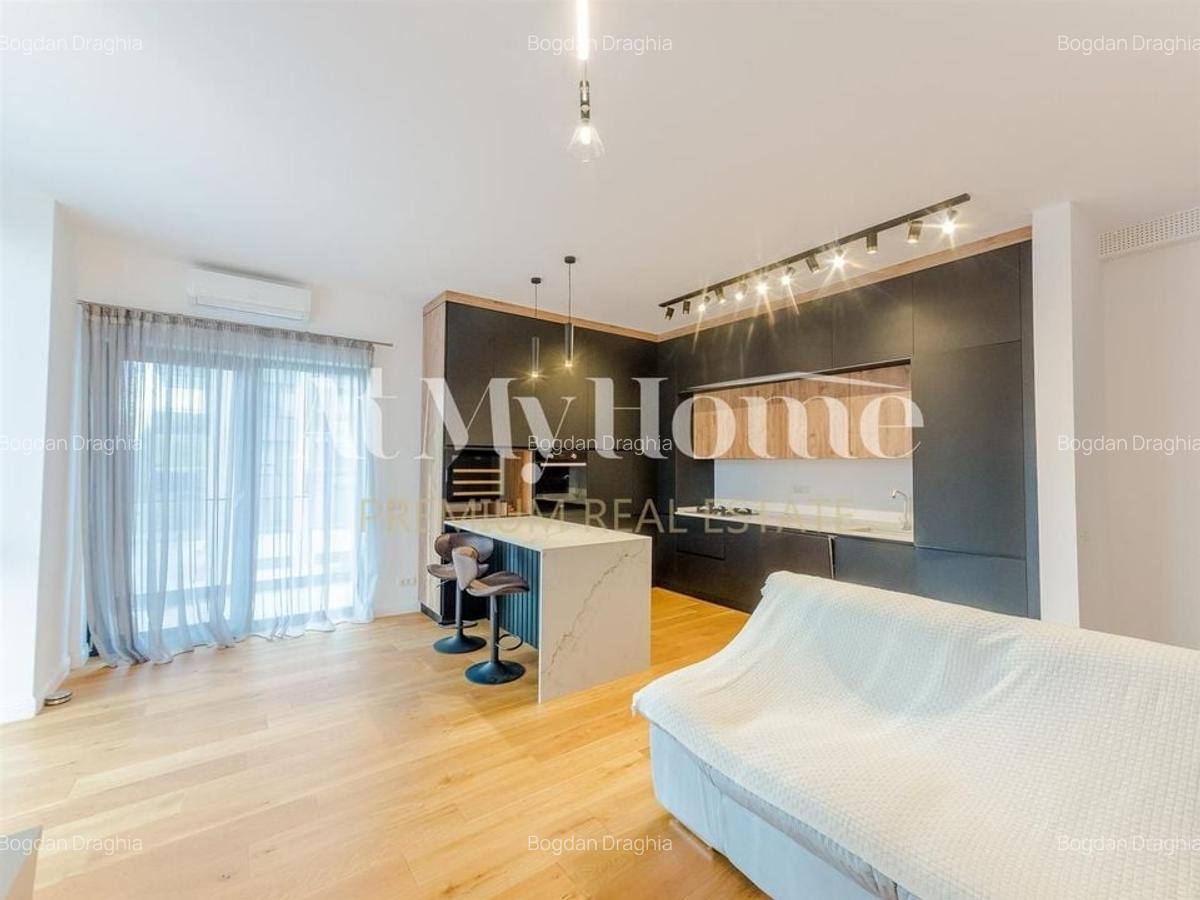 Apartament SUPERB cu 2 camere, Vedere LAC, Mobilat Premium, terasa, parcare - 2