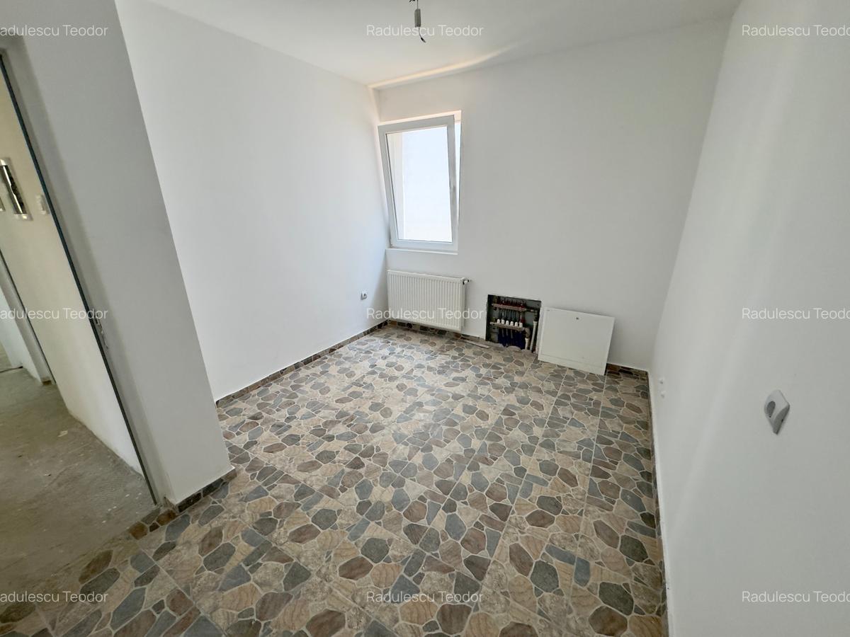 Vila 15 camere P+D+1+M, Com. Chiajna - Rosu - 13