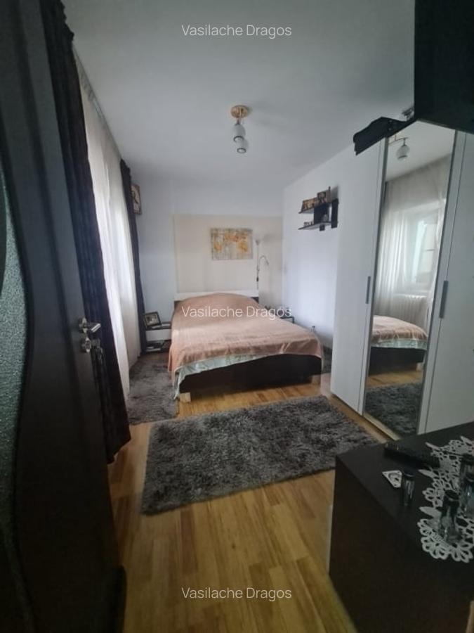 Gara- 2 camere- bloc 1984- etaj intermediar - 5