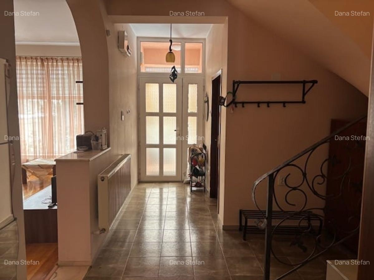 Casa parc Bazilescu - 13