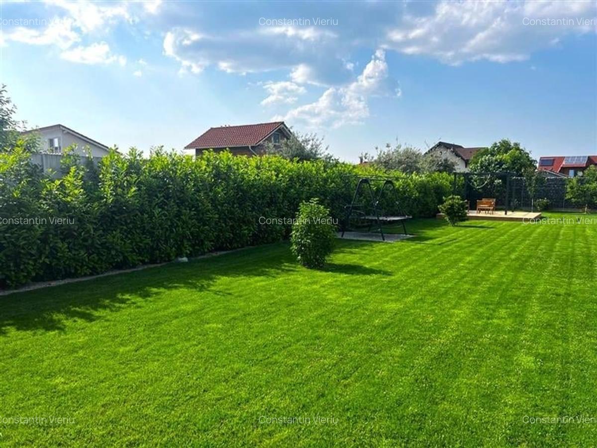 Casa Premium,P+M,4camere,2 bai,2 terase,1,000 mp teren,garaj,Tarlungeni Izvor Br - 15