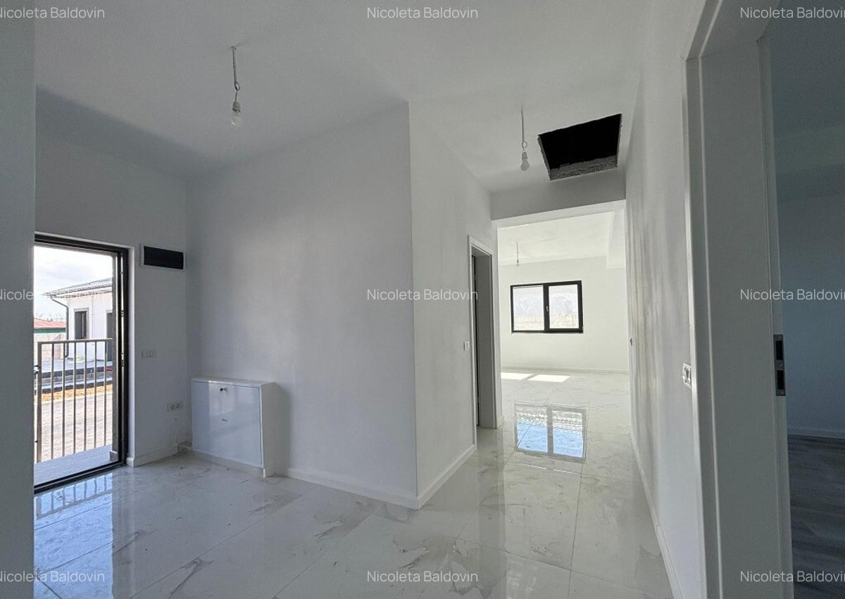 Casa singulara , 4 camere, gata de mutat, Bragadiru - 9