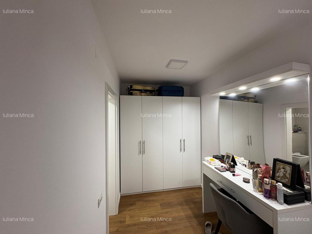 Particular -Cartierul nou- Miorita - 240 mp utili- 259.000 euro - 21