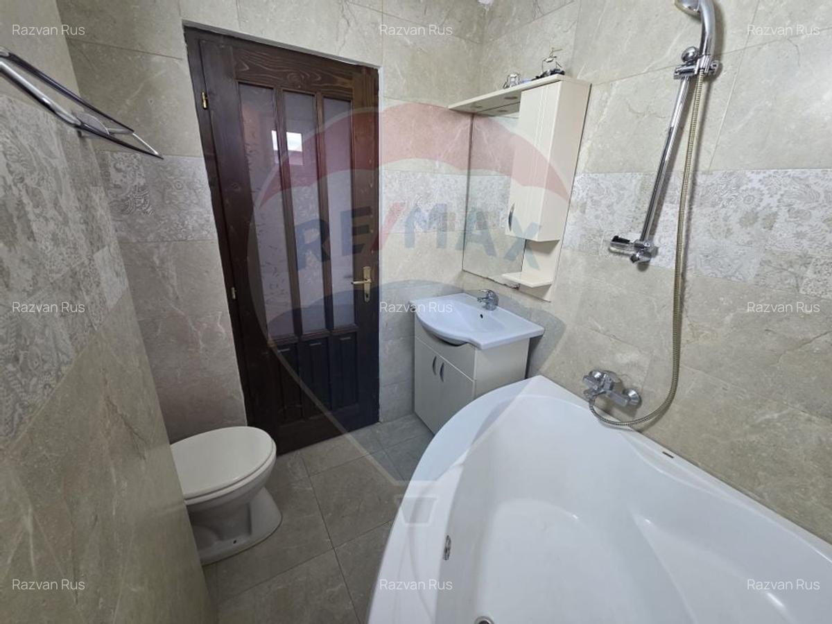 Apartament cu 3 camere in centru orasului Salonta - 6