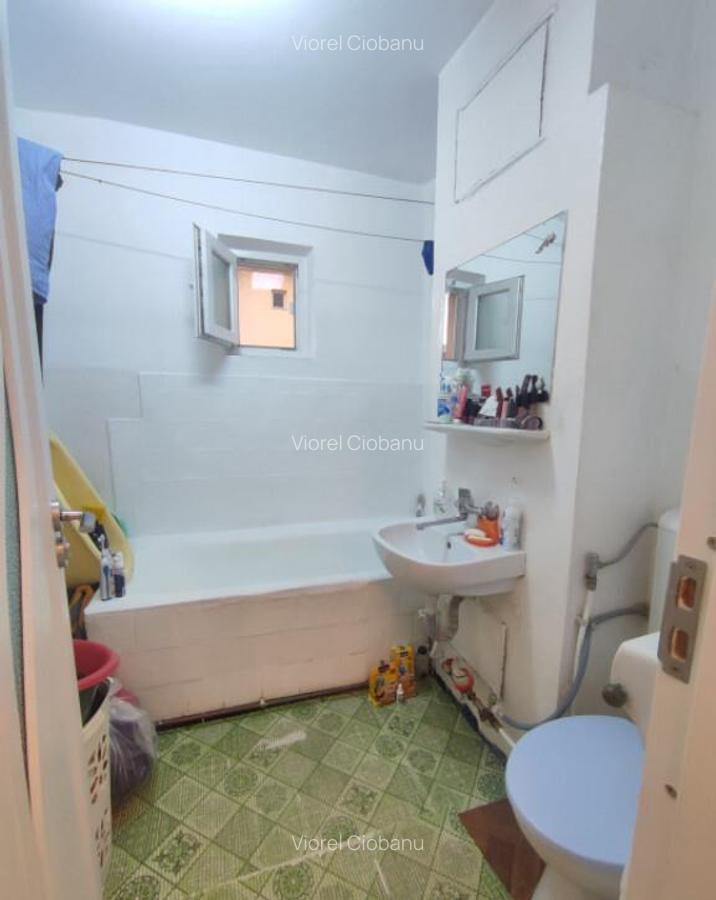 APARTAMENT 3 CAMERE DECOMANDAT, CANTA, ETAJ INTERMEDIAR, ZON - 6
