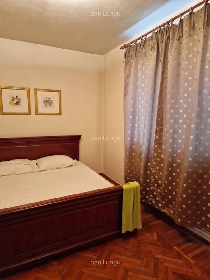 Zona Piata Unirii Centrul Vechi apart 3 camere etaj 2 ideal pt regim hotelier - 4