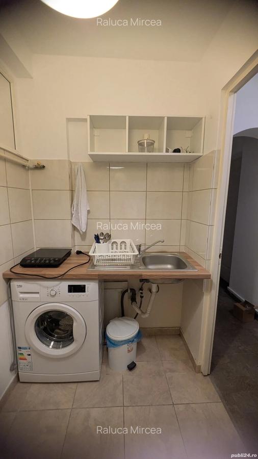Garsoniera spa?ioasa de inchiriat Bd. Dimitrie Cantemir, zona Budapesta Pia?a Unirii - 9