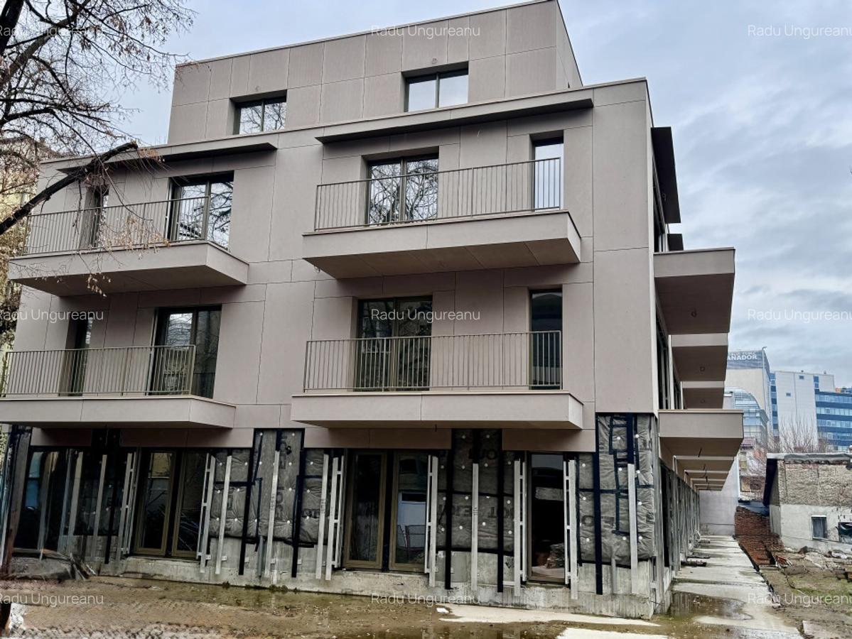 Apartament cu 2 camere semidecomandat în Calea Victoriei - 1