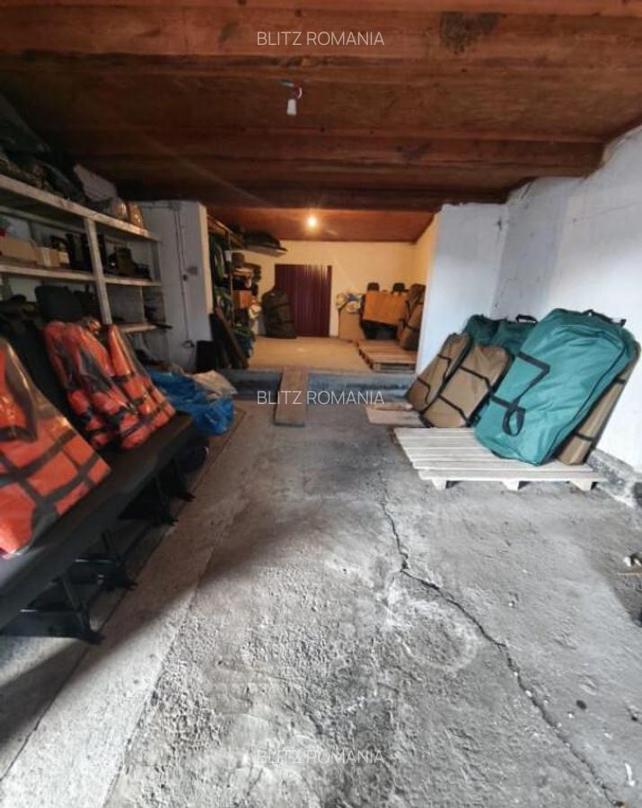 Casa 4 camere, 6000mp teren, zona centrala, Negostina, Siret - 6