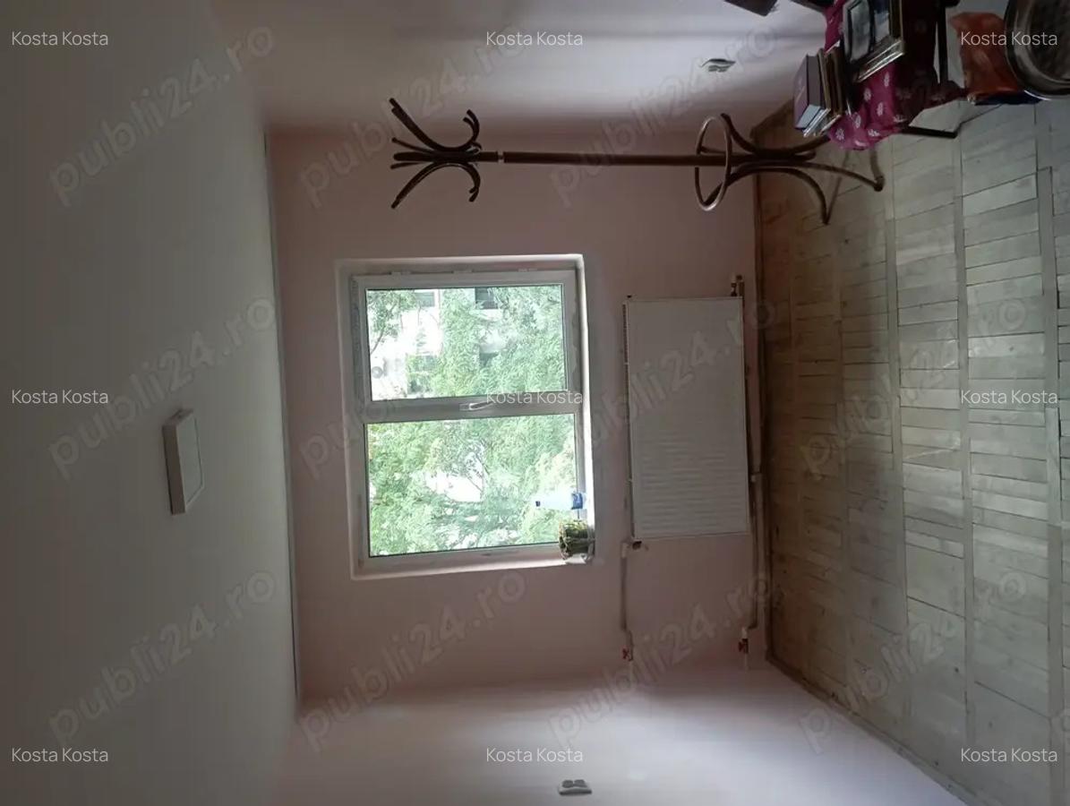 36000, Proprietar, ap cu doua camere semidecomandat cu bucatarie mare(3,30 2,75) - 10