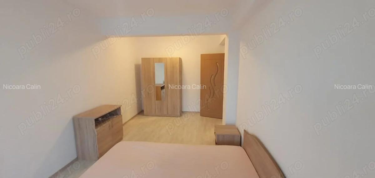Inchiriez ap 3 camere - 1