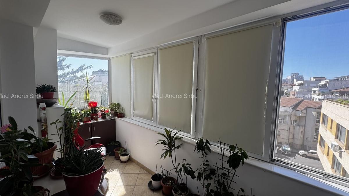 Vanzare apartament de 4 camere Calea Floreasca - 3