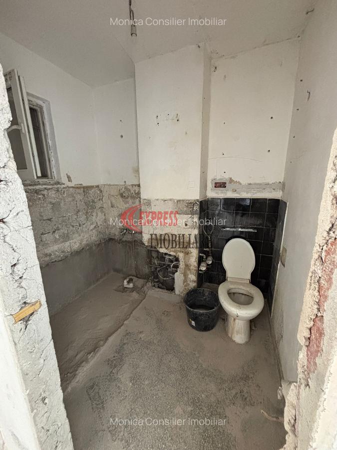 Apartament cu 2 camere semidecomandat în Dristor - 2