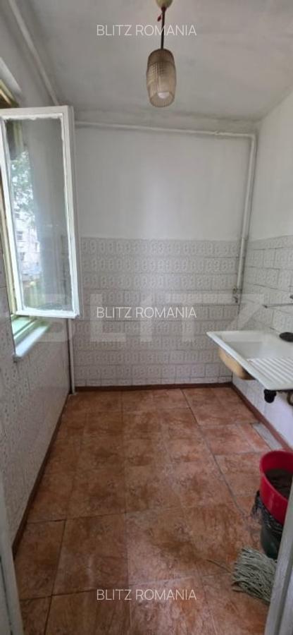 Apartament 3 camere, etaj 1, zona Vest - 5