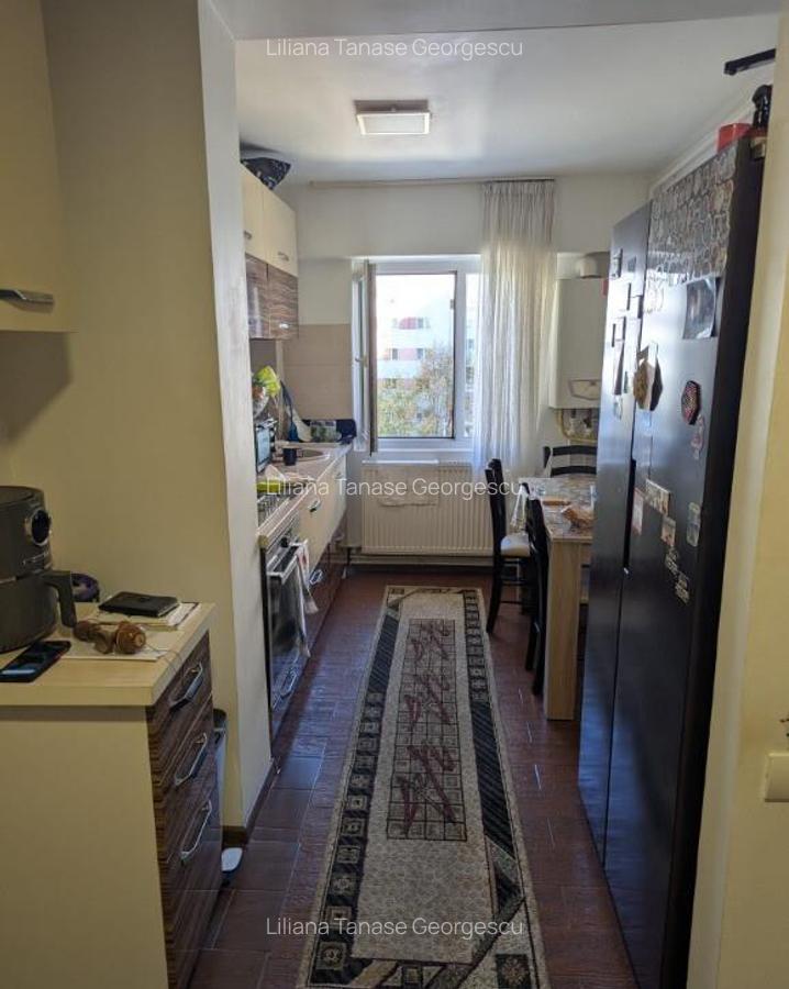 Vand apartament 3 camere - 1