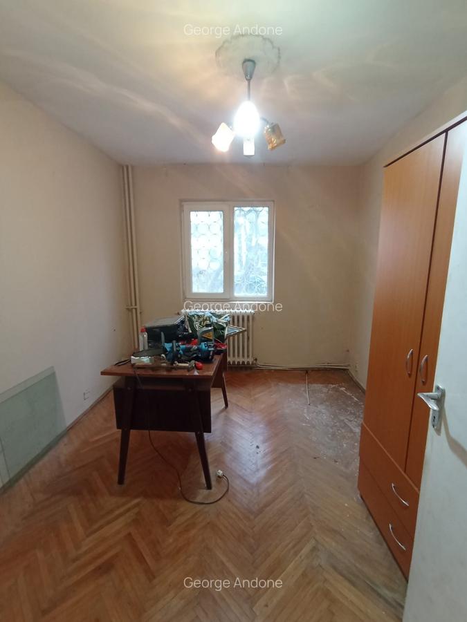 Apartament 3 camere Podul de Piatra, parter, eliberare imediata - 4