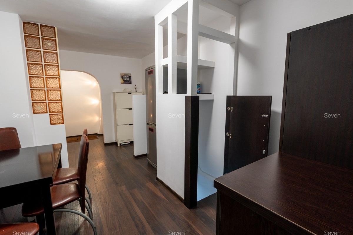 Apartament 2 camere decomandate - zona Faleza Nord - 600 euro/luna (Cod E6) - 9