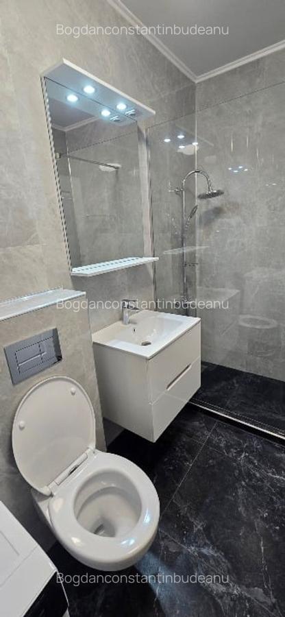 Inchiriez apartament  camere zona pescarie, intrare statiunea Mamaia - 8