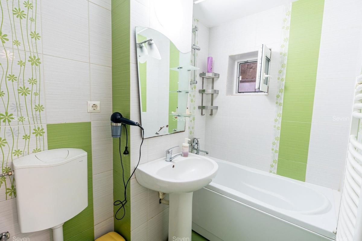 Apartament 2 camere decomandate - zona Faleza Nord - 600 euro/luna (Cod E6) - 13