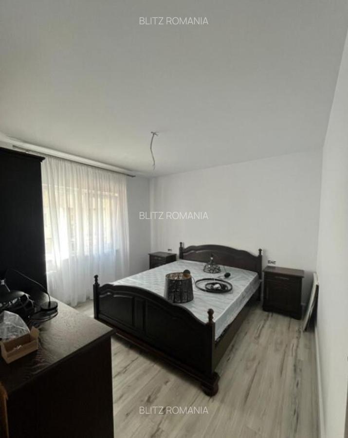 Apartament 2 camere, etaj 1, zona Radauti - 5