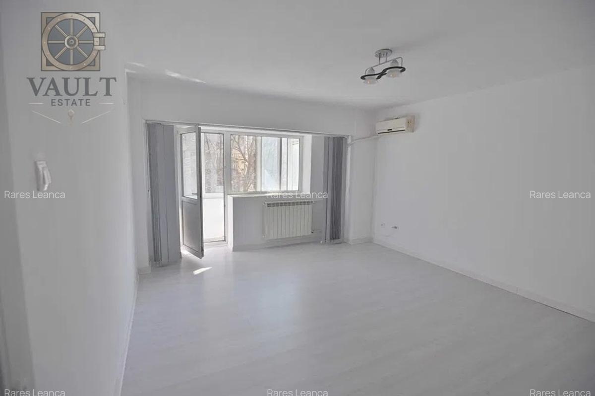 Apartament 2 camere-DECEBAL-ROND ALBA IULIA-revonat 2024 - 1