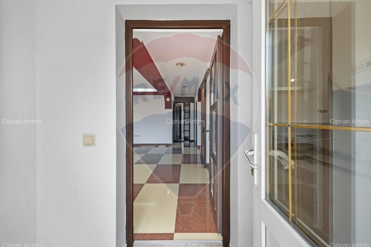 Casa/Vila de vanzare 5 camere 160 mp | Voluntari Central | - 7
