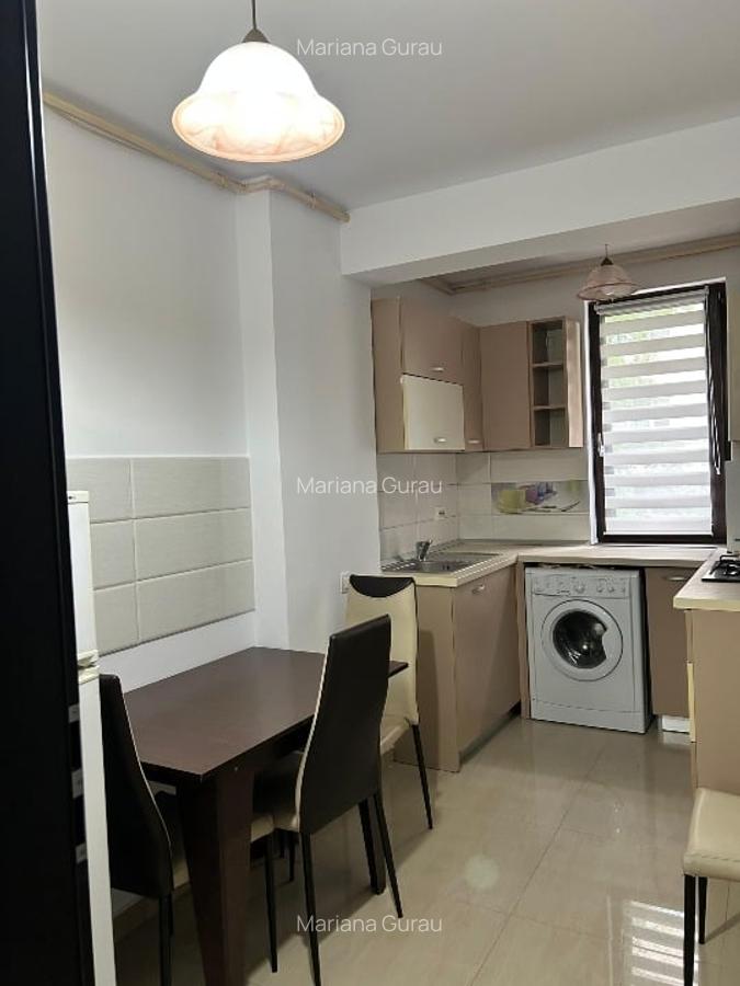 Inchiez apartament 2 camere - 6
