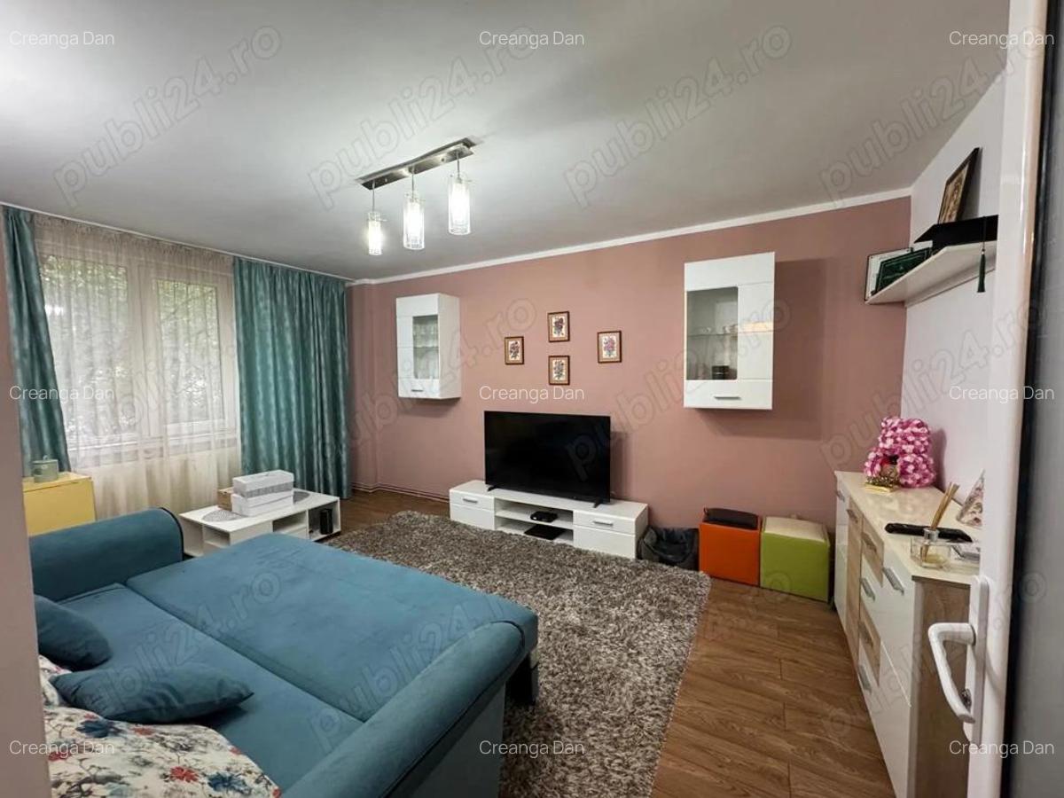 Vand ap 4 cam etaj 1 - 4