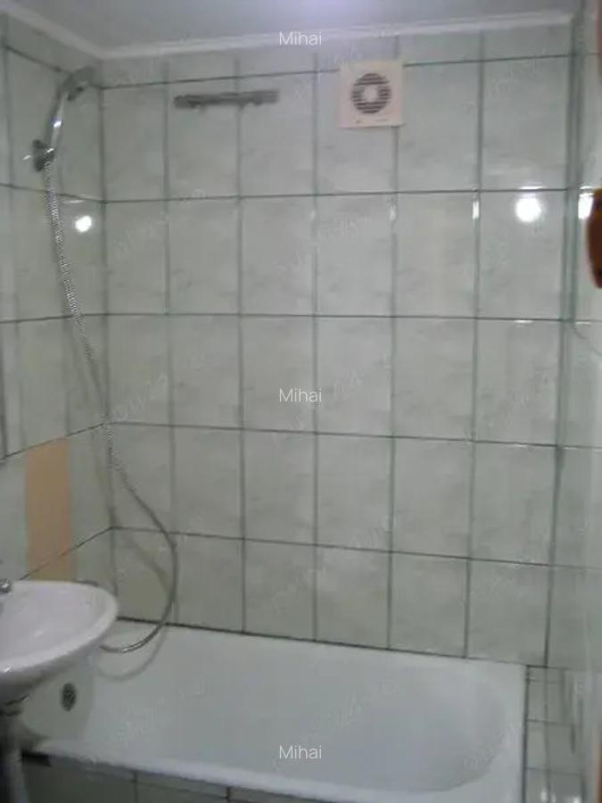 Unirii Piata Alba Iulia - 4