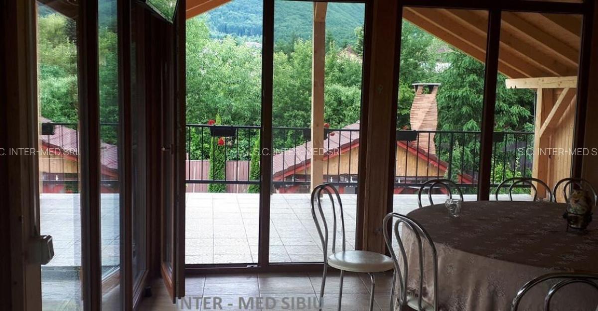 Apartament 3 camere la vila Tocile Sadu - 7