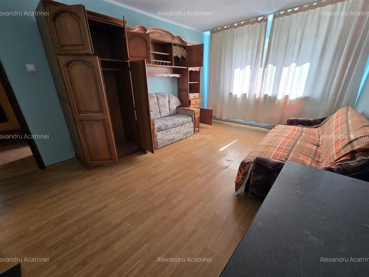 Etaj 1 - Nicolina Str. Salciilor, 2 camere decomandat 52mp, liber - 2
