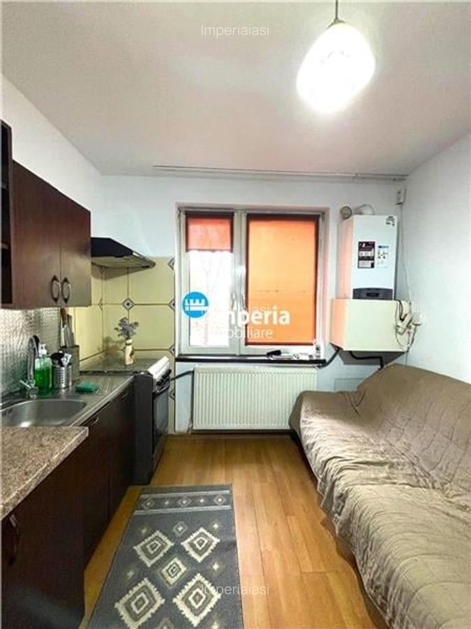 Casa P+E,  beci, asfalt, 4 cam, 2 bai, 500 teren,  CTP Valea Adanca - 10