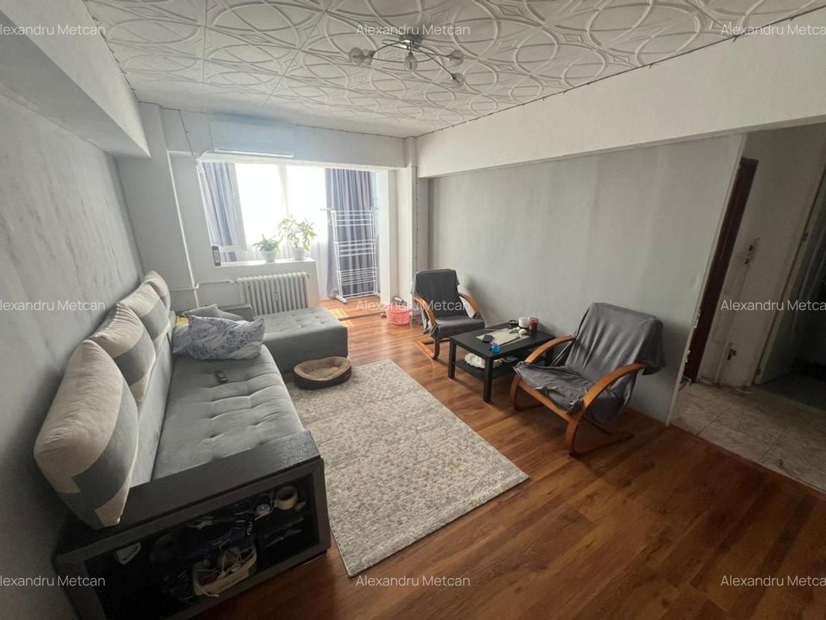 Apartament 3 camere Auchan Vitan an 1985 - 1