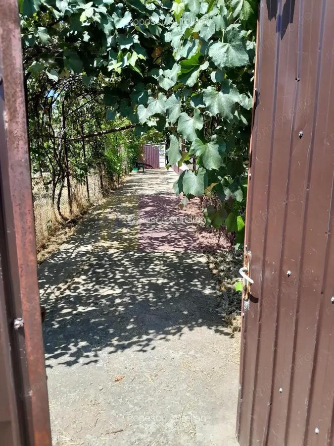 Movilita - vanzare casa 5 cam plus livada pe rod si teren 1800 mp - 5