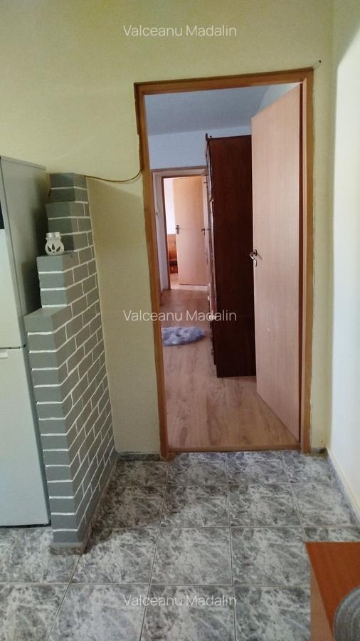 Apartament cu 2 camere semidecomandat, mobilat în Girocului - 3