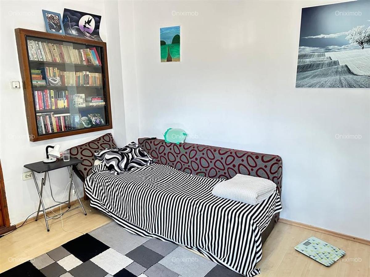 Casa batraneasca, zona  Buna Vestire  Ploiesti, teren 175 mp,renovata in 2004 - 6