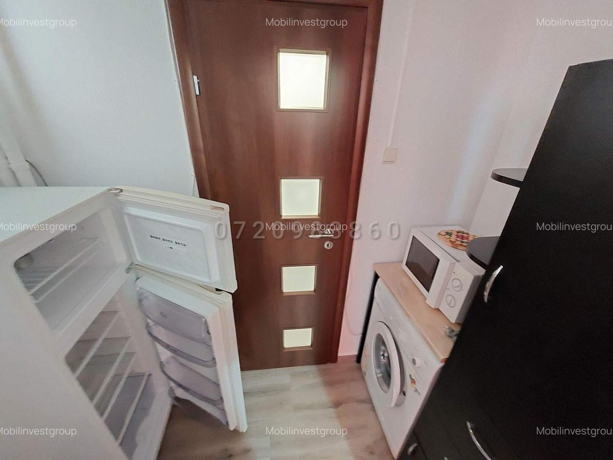 Piata Unirii,  langa metrou, garsoniera renovata si mobilata - 4