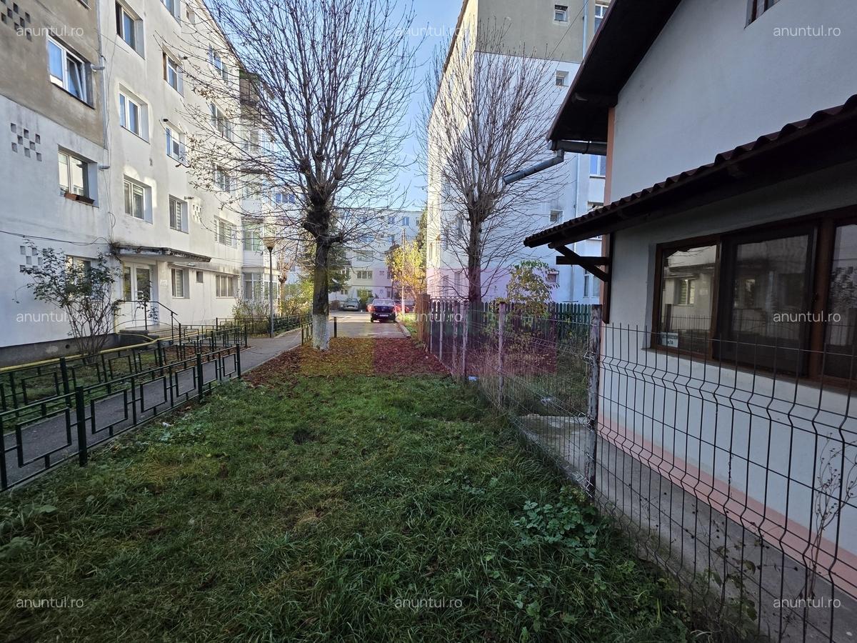 Casa de vanzare cu 3 camere in Campina - 4