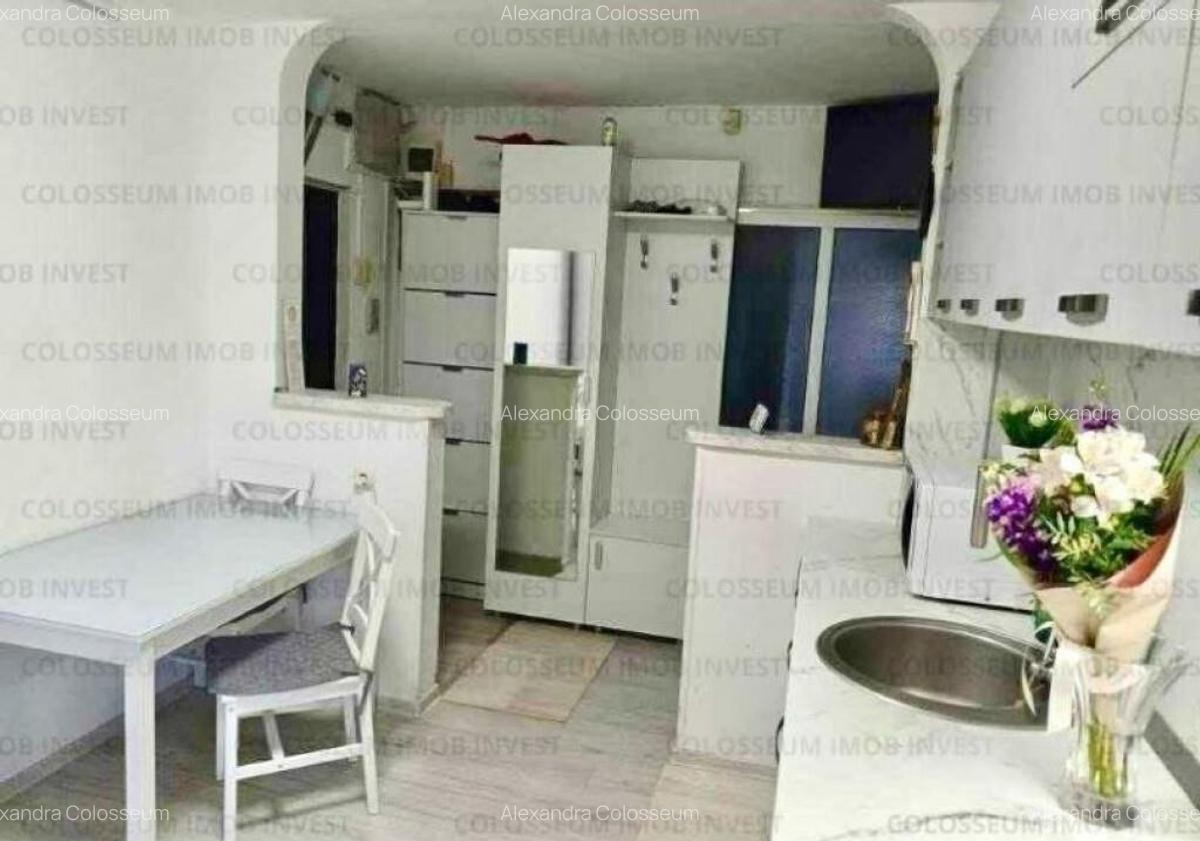 Apartament 3 camere, decomandat - zona Noua - 9 Apartament 3 camere, decomandat - zona Noua - 9