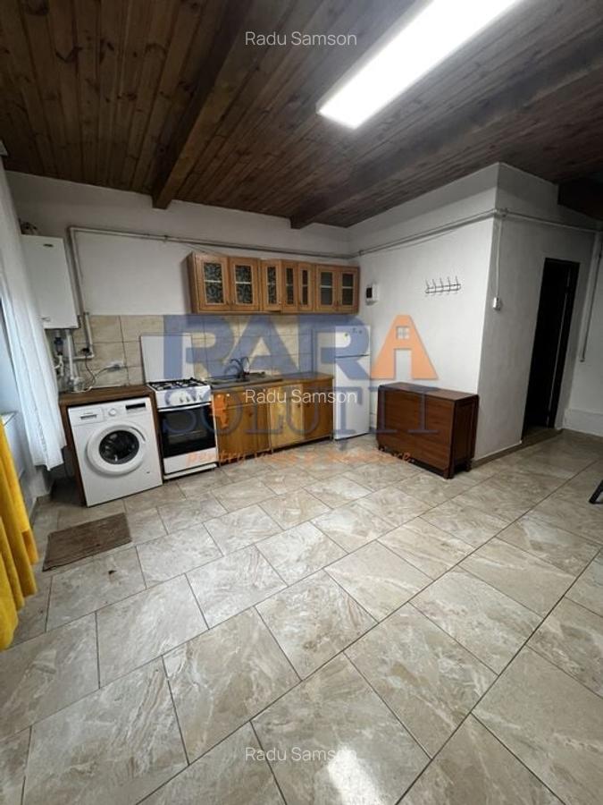 Garsonieră la curte - ultracentral - 2