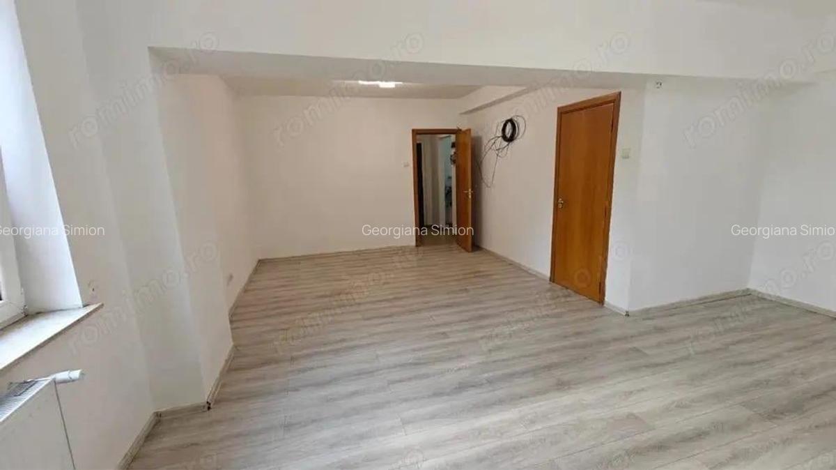 Garsoniera Universitate | Nemobilata | Proximitate metrou - 5
