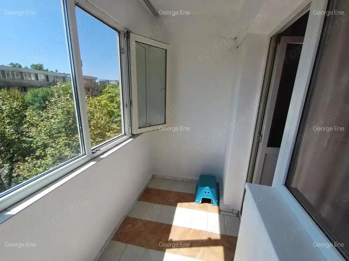 Apartament 3 camere vanzare Soseaua Alexandriei etaj 3 stradal - 6