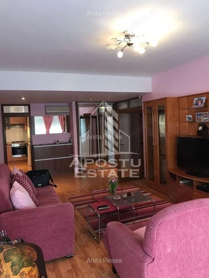 Apartament 4 camere, decomandat,centrala proprie,zona Aradului - 4