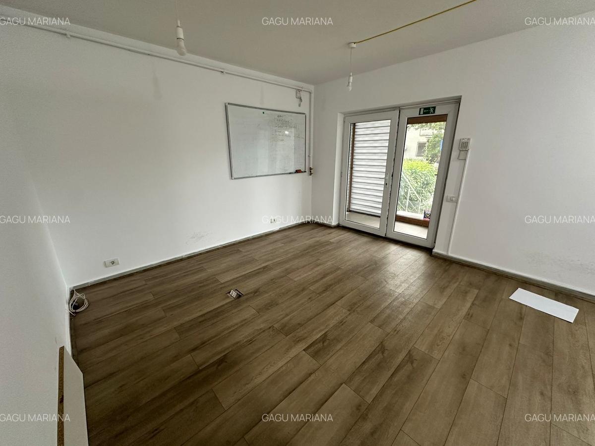 Spatiu Comercial ,scoala 8,350 euro/luna - 2